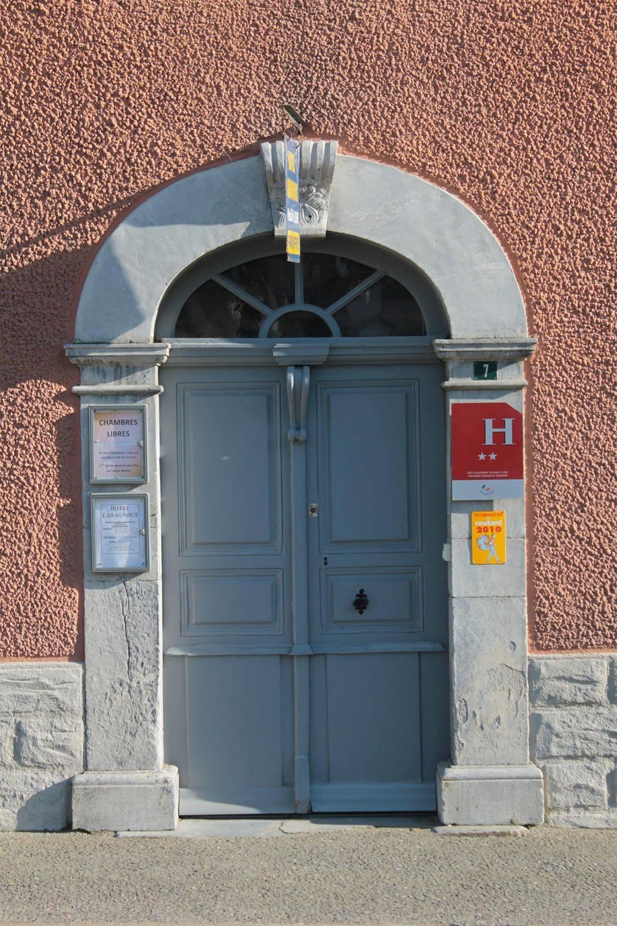 Hotel Ladagnous Peyrouse Exterior foto